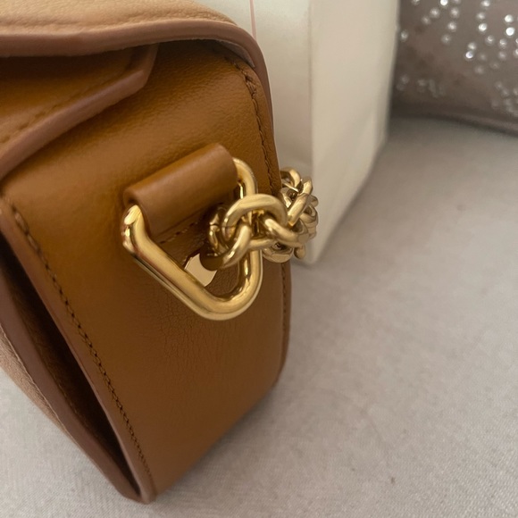 Alexander McQueen handbag show the bag or clutch 100% authentic - Picture 13 of 16